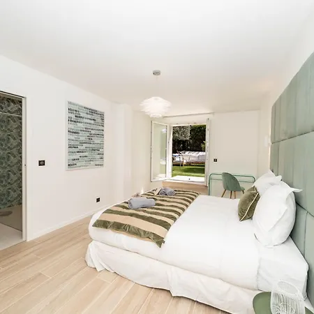 别墅 Luxury Cannes,350 M2, 12 Pers, 6 Ch 6 Sdb *